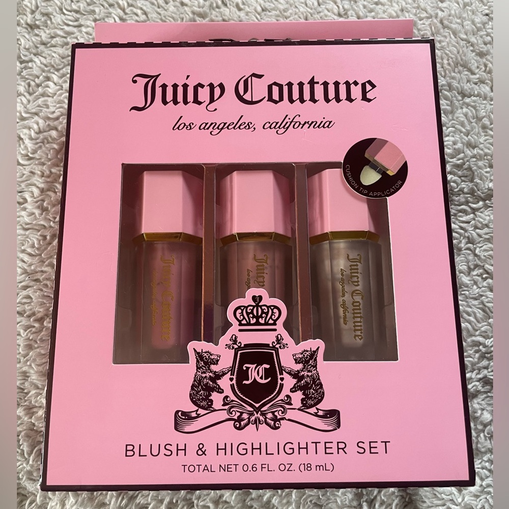 NWT Juicy Couture Blush and Highlighter Set
